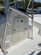 2007, Boston Whaler, 220 Dauntless