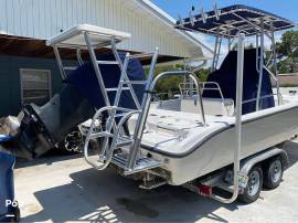 2007, Boston Whaler, 220 Dauntless