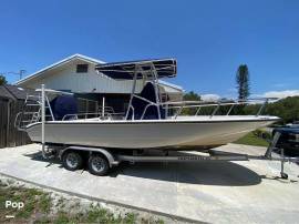 2007, Boston Whaler, 220 Dauntless