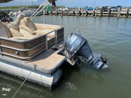 2012, Godfrey Pontoon, Aquapatio 240SL