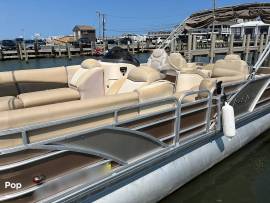 2012, Godfrey Pontoon, Aquapatio 240SL