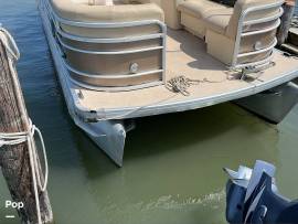 2012, Godfrey Pontoon, Aquapatio 240SL