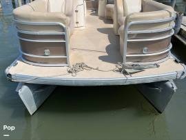 2012, Godfrey Pontoon, Aquapatio 240SL