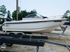 2009, Boston Whaler, 210 Ventura