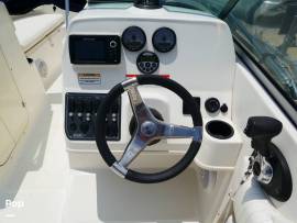 2009, Boston Whaler, 210 Ventura