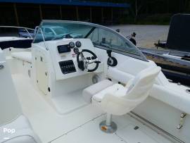 2009, Boston Whaler, 210 Ventura