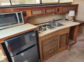 1983, Sea Ray, 340 Sundancer Express