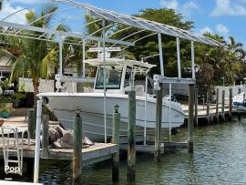 2011, Boston Whaler, 320 Outrage