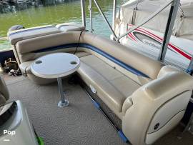 2012, Sun Tracker, Party Barge 24 DLX