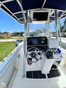 1999, Boston Whaler, 260 Outrage