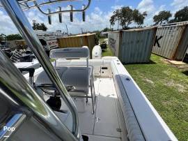 1999, Boston Whaler, 260 Outrage