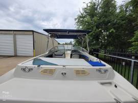 2006, Bayliner, 225 BR