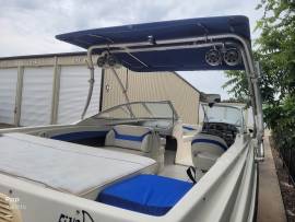 2006, Bayliner, 225 BR