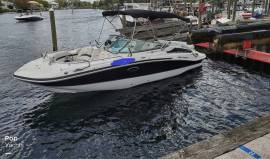 2010, Hurricane, 2200 Sundeck