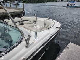 2010, Hurricane, 2200 Sundeck