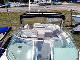 2001, Rinker, 310 Fiesta Vee