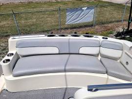 2001, Rinker, 310 Fiesta Vee