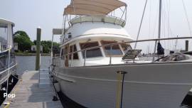 1986, Albin, 43 Sundeck