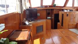 1986, Albin, 43 Sundeck