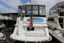 2002, Carver, 396 Motor Yacht