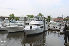 2002, Carver, 396 Motor Yacht