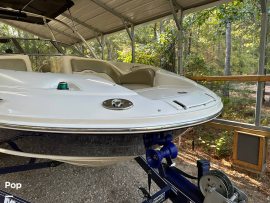 2005, Sea Ray, 220 SUNDECK