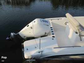 2023, Boston Whaler, 220 DAUNTLESS