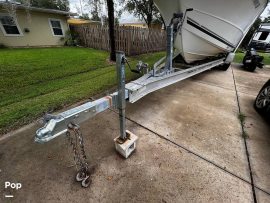 2004, Triton, 2895