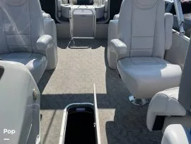 2018, Avalon, 2385QL Catalina