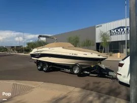 2002, Sea Ray, Sundeck 2200