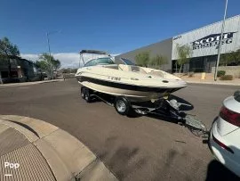 2002, Sea Ray, Sundeck 2200