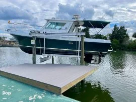 2007, Albin, 28 Tournament Express Flush Deck