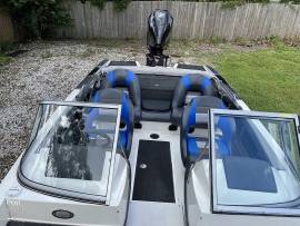 2019, Ranger Boats, Reata 212LS