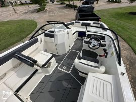 2020, Bayliner, DX2200