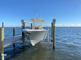 2019, Cobia, 261 Center Console