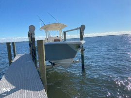 2019, Cobia, 261 Center Console