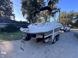 2007, Sea Ray, 220 Sundeck