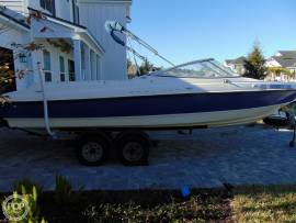 2006, Bayliner, 225 BR