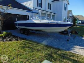 2006, Bayliner, 225 BR