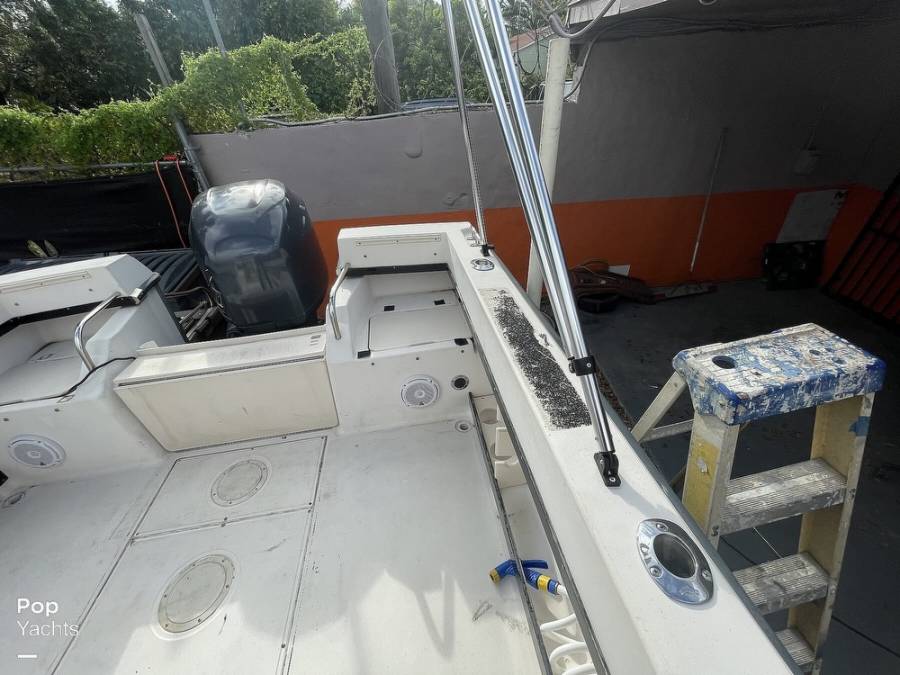 1993 Grady-White 244 Explorer Power Boats, Walkaround Boats For Sale in ...