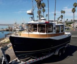 2010, Ranger Tugs, R25