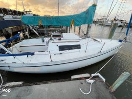 1987, Beneteau, First 235