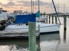 1987, Beneteau, First 235