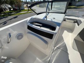 2022, Bayliner, vr6