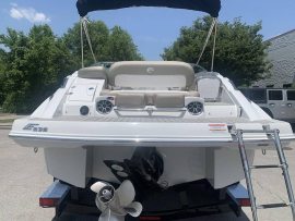 2024, Crownline, E235