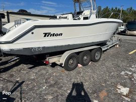 2004, Triton, 2895