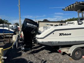 2004, Triton, 2895