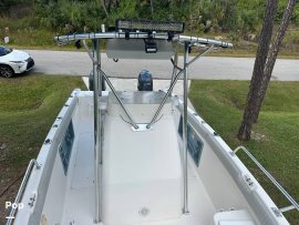 2001, Carolina Skiff, Sea Chaser Cat 230