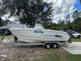 2001, Carolina Skiff, Sea Chaser Cat 230