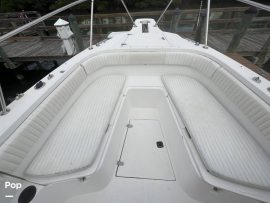 2001, Boston Whaler, 260 Outrage